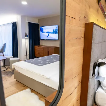 Lägenhet Wunderstay Alpine 203 Chic With Balcony, Mountain And View